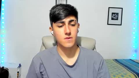 babymaik online show from November 1, 2025, 5:26 pm