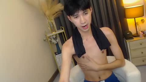 Snapshot of babymasterbater chatting on October 15, 2025, 5:13 pm call me james online show from October 15, 2025, 5:13 pm