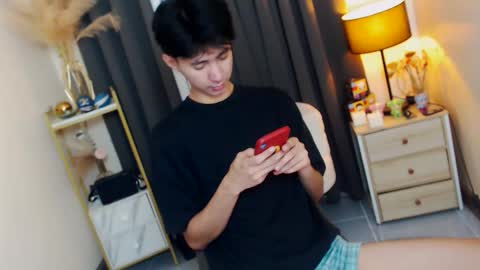 Snapshot of babymasterbater chatting on November 14, 2025, 8:07 pm call me james online show from November 14, 2025, 8:07 pm