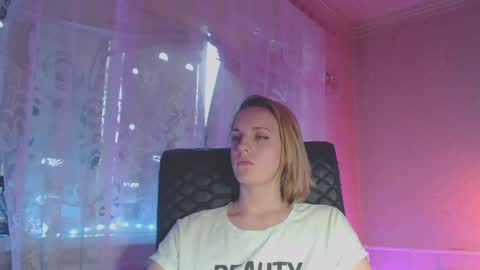 Snapshot of babymuro4ka chatting on January 26, 2025, 6:38 am Sonya online show from January 26, 2025, 6:38 am