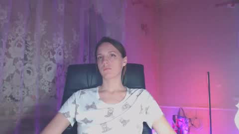 Sonya online show from March 19, 2026, 8:02 pm