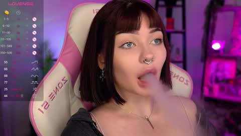 Nika online show from September 15, 2025, 8:53 pm