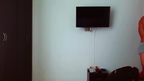 Snapshot of babysebasxxx chatting on October 27, 2025, 4:33 pm sebas online show from October 27, 2025, 4:33 pm