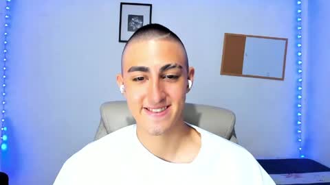 Babyted273 online show from April 18, 2026, 9:26 pm