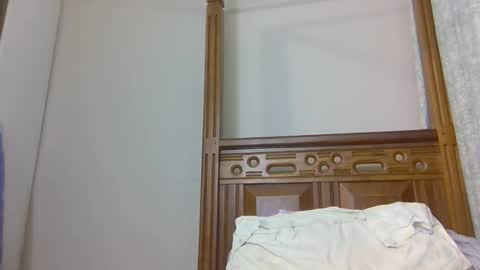 babytylerr online show from November 28, 2025, 3:36 pm