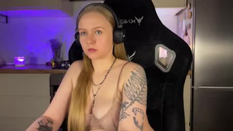 NEXT STREAM  1AM GMT3  Alice    online show from October 2, 2025, 3:35 am