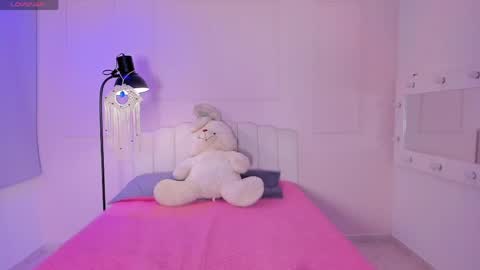 Snapshot of babyzoe_ chatting on April 15, 2026, 9:04 pm babyzoe_ online show from April 15, 2026, 9:04 pm