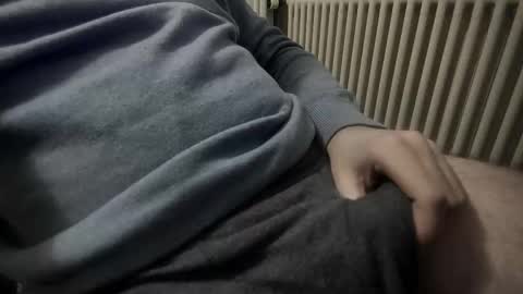 Snapshot of backfromashes chatting on December 4, 2025, 3:32 pm Armin online show from December 4, 2025, 3:32 pm