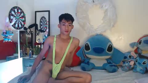 Snapshot of bad_boy_in_bed chatting on October 23, 2025, 4:28 pm jay online show from October 23, 2025, 4:28 pm