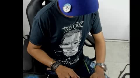 bad_boy_master_findom online show from February 21, 2026, 8:32 pm