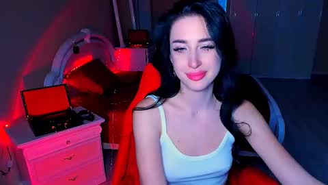 Miss Desire...do you remember online show from December 15, 2024, 12:06 pm