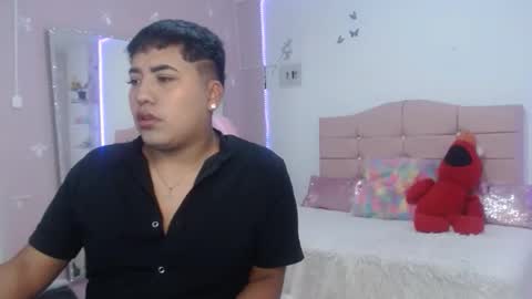 JUAN online show from April 22, 2026, 12:18 pm