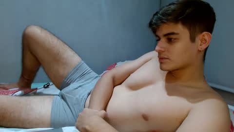 Snapshot of badbunny_69_ chatting on February 18, 2025, 3:21 am badbunny_69_ online show from February 18, 2025, 3:21 am