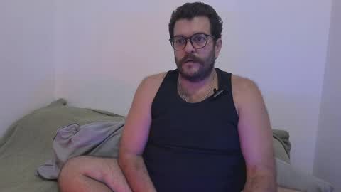 Snapshot of baddaddybrasil chatting on April 19, 2026, 1:27 am Baddaddybrazil online show from April 19, 2026, 1:27 am
