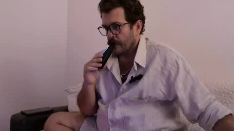 Snapshot of baddaddybrasil chatting on April 20, 2026, 1:47 pm Baddaddybrazil online show from April 20, 2026, 1:47 pm