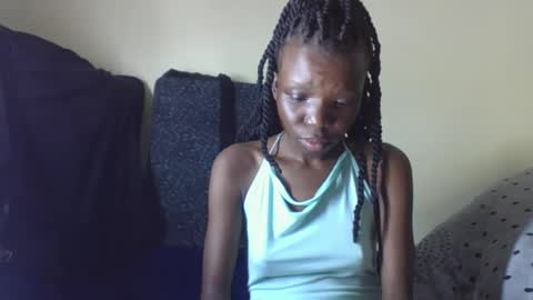 Snapshot of baddie_floxxy chatting on May 10, 2026, 7:52 pm baddie_floxxy online show from May 10, 2026, 7:52 pm