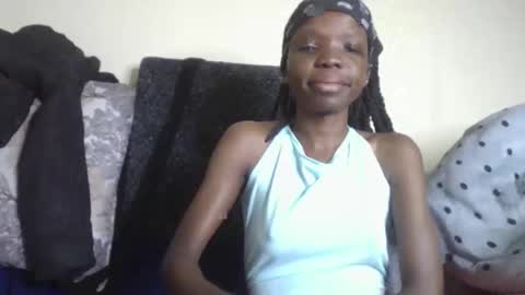 Snapshot of baddie_floxxy chatting on May 27, 2026, 2:08 am baddie_floxxy online show from May 27, 2026, 2:08 am