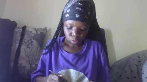 Snapshot of baddie_floxxy chatting on May 31, 2026, 7:37 am baddie_floxxy online show from May 31, 2026, 7:37 am