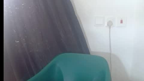 Snapshot of baddiebitchx chatting on May 7, 2026, 8:31 am baddiebitchx online show from May 7, 2026, 8:31 am