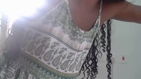 Snapshot of baddiebitchx chatting on May 17, 2026, 8:01 am baddiebitchx online show from May 17, 2026, 8:01 am