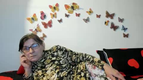 Snapshot of badgg chatting on December 22, 2024, 5:21 pm Gina online show from December 22, 2024, 5:21 pm