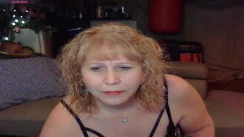 Badgirlpr online show from February 24, 2025, 5:33 am