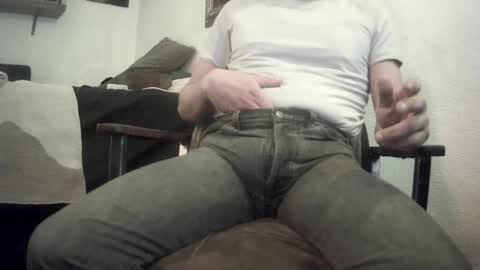 Snapshot of badhombremx chatting on February 2, 2026, 12:53 am Mexican livin Off the Wall online show from February 2, 2026, 12:53 am