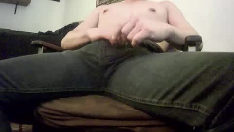 Snapshot of badhombremx chatting on February 11, 2026, 8:52 am Mexican livin Off the Wall online show from February 11, 2026, 8:52 am