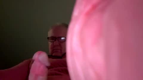 badhusbandbigcock online show from January 15, 2026, 4:17 am