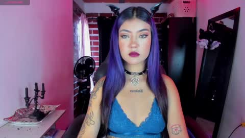 Snapshot of badkatyuska chatting on January 1, 2025, 7:21 pm Please help me to reach 100 thumbs up online show from January 1, 2025, 7:21 pm