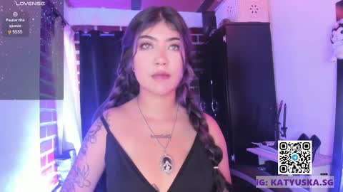 Snapshot of badkatyuska chatting on March 8, 2025, 9:29 pm Please help me to reach 100 thumbs up online show from March 8, 2025, 9:29 pm