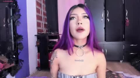 Snapshot of badkatyuska chatting on February 2, 2026, 7:23 pm Please help me to reach 100 thumbs up online show from February 2, 2026, 7:23 pm