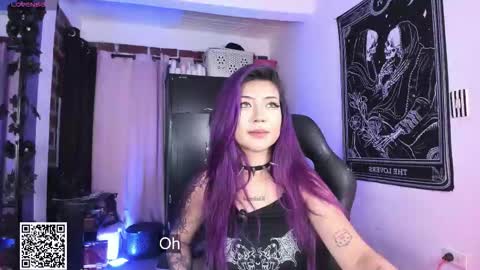 Snapshot of badkatyuska chatting on February 26, 2026, 6:51 pm Please help me to reach 100 thumbs up online show from February 26, 2026, 6:51 pm