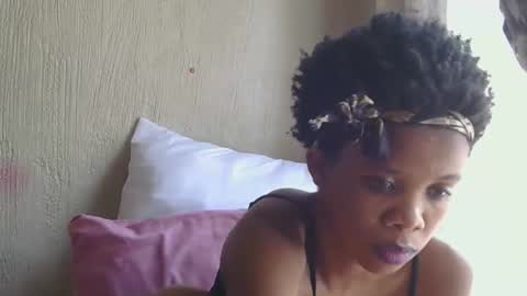 Snapshot of badkittylilyx chatting on September 20, 2025, 8:37 am Lily online show from September 20, 2025, 8:37 am