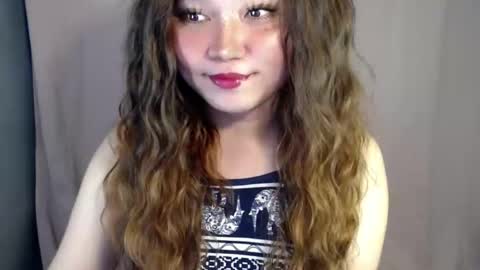 april online show from November 3, 2025, 5:47 pm