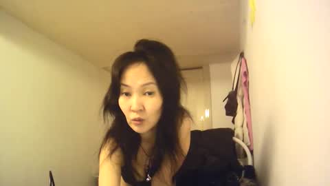 Snapshot of bailliy chatting on February 19, 2025, 8:41 pm bailliy online show from February 19, 2025, 8:41 pm