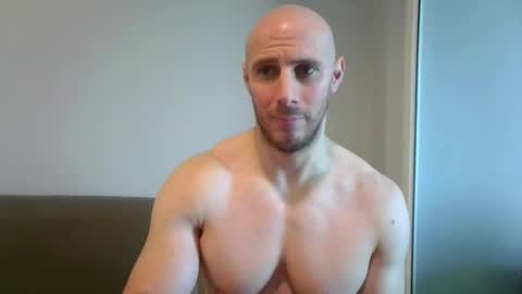 Snapshot of baldyboyy chatting on March 2, 2025, 4:07 am baldyboyy online show from March 2, 2025, 4:07 am