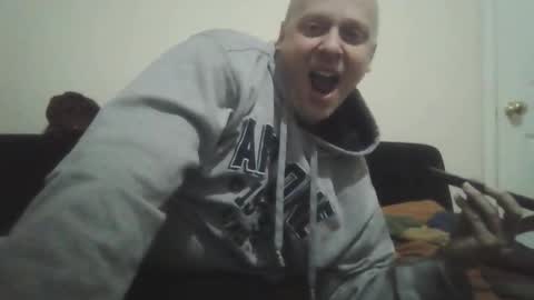 Snapshot of ballzrockwell chatting on September 16, 2025, 3:18 am ballzrockwell online show from September 16, 2025, 3:18 am