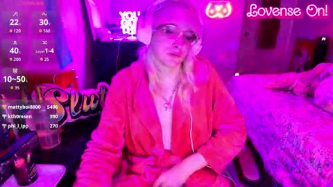 Snapshot of bambibimbosparkles chatting on January 10, 2026, 5:31 am Bambi Sparkles TS online show from January 10, 2026, 5:31 am