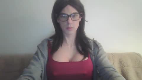 Snapshot of bambilovets1 chatting on April 27, 2026, 12:14 pm Bambi online show from April 27, 2026, 12:14 pm