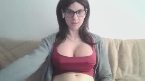Snapshot of bambilovets1 chatting on May 2, 2026, 2:22 pm Bambi online show from May 2, 2026, 2:22 pm