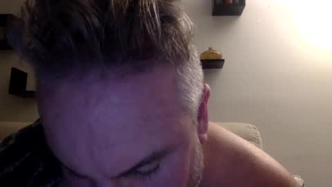 banana5289 online show from February 16, 2025, 9:37 am