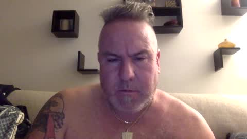 banana5289 online show from February 28, 2025, 7:37 am