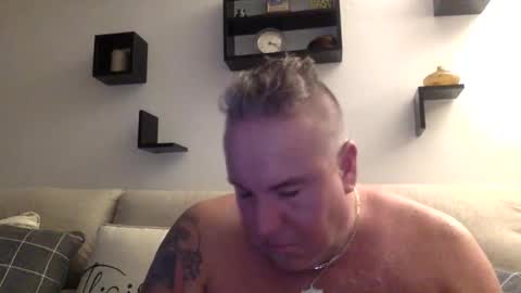 banana5289 online show from October 30, 2025, 7:14 pm