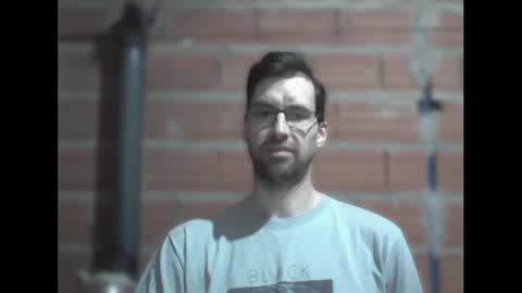 Ezequiel online show from October 30, 2025, 11:27 pm