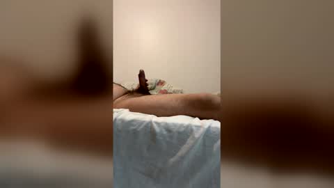 Snapshot of banirtrisco chatting on February 16, 2026, 9:16 am banirtrisco online show from February 16, 2026, 9:16 am