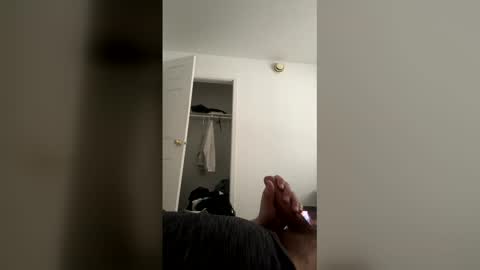 Snapshot of banirtrisco chatting on March 26, 2026, 7:19 pm banirtrisco online show from March 26, 2026, 7:19 pm