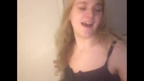 bansam1738 online show from May 16, 2026, 1:02 am