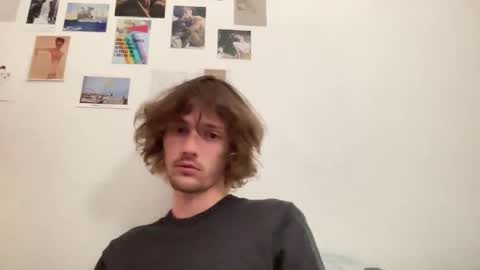 Snapshot of baptisteriviere chatting on December 10, 2024, 8:16 pm baptisteriviere online show from December 10, 2024, 8:16 pm