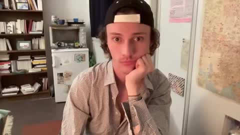 Snapshot of baptisteriviere chatting on January 26, 2025, 5:34 pm baptisteriviere online show from January 26, 2025, 5:34 pm